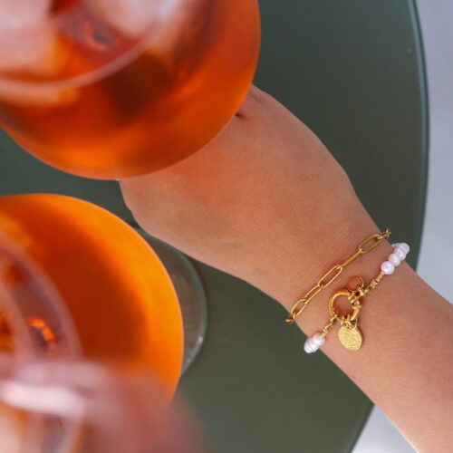 White blossom armband