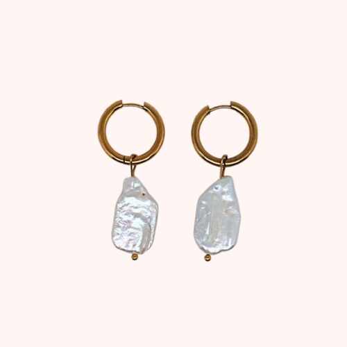 Cubed pearl oorbellen